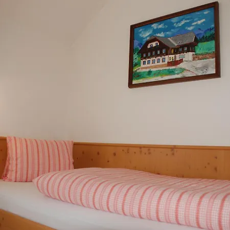 Szálloda Zum Granitzl 3*